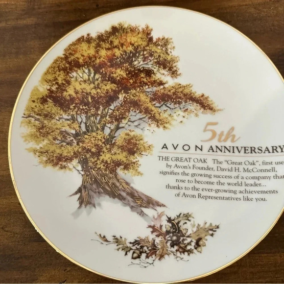 Avon 5th Anniversary California Perfume Company Commemorative Gold Lined Plate - Picture 3 of 6